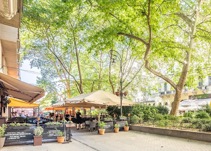 Very - Free Parking - Balcony * بودابست