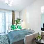 Very - Free Parking - Balcony Apartman