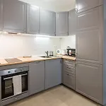 Very - Free Parking - Balcony Apartman *
